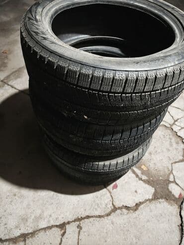 купить зимние шины бу: Шины 215 / 50 / R 17, Зима, Б/у, Комплект, Легковые, Bridgestone — 1