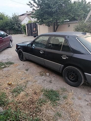 Транспорт: Mercedes-Benz W124: 1990 г., 2.6 л, Бензин, Седан — 4