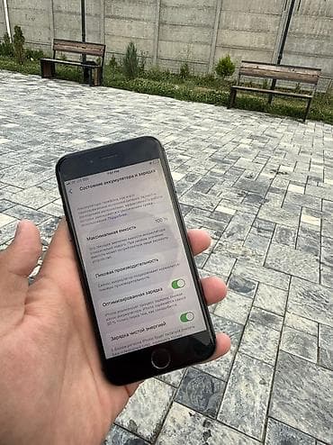 купить айфон 5 с: IPhone 8, Б/у, 64 ГБ, Черный, 100 % — 1