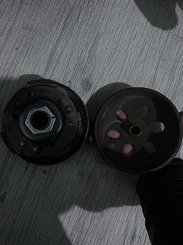 Вариатор Макси скутера состояние отличное Шкив/барабан сцепления