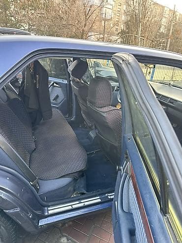 э 34: Mercedes-Benz E-Class: 1994 г., 2.2 л, Автомат, Бензин, Седан — 9