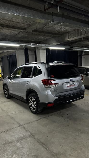 срочно продаю в связи с переездом: Subaru Forester: 2019 г., 2.5 л, Вариатор, Бензин, Кроссовер — 3