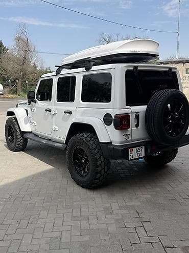зимный пакрышка: Jeep Wrangler: 2024 г., 2 л, Автомат, Гибрид, Внедорожник — 3