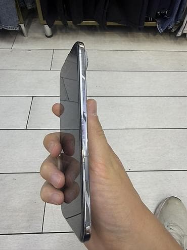 iphone 11: IPhone Air, Б/у, 256 ГБ, Белый, Защитное стекло, Чехол, Коробка, 93 % — 6