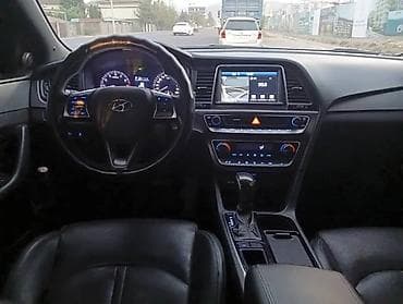 первый линия: Hyundai Sonata: 2017 г., 2 л, Автомат, Газ, Седан — 7