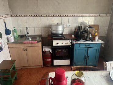 продаю частный дом в бишкеке: Дом, 400 м², 2 комнаты, Собственник, Старый ремонт — 2