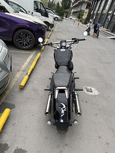 Мотоциклы: Мотоцикл Benda BD300 — городской крузер в чёрном цвете. Ключевые — 4
