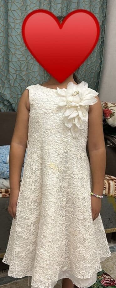 современные коляски для новорожденных: Детское платье, цвет - Белый, Б/у — 1