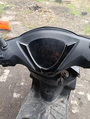 скутор токмок: Скутер. М8 про . 50–125 см³, Год Выпуска 2024 август. Состояние — 4