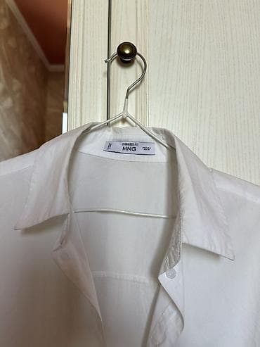 рубашку mango: Белая рубашка MNG (Mango), oversize fit. - Фасон: свободный oversize — 2