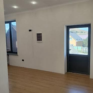 жумабека 239: 🏡 ПРОДАЖА ДОМА / КОММЕРЧЕСКОГО ОБЪЕКТА — 256,7 м² 📐 Общая площадь — 2