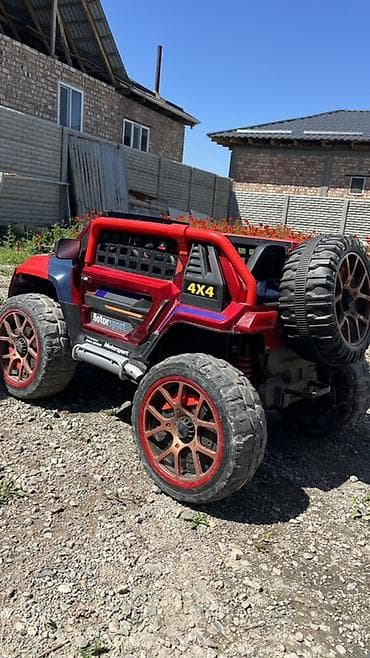 детские машины на аккумуляторе с пультом бишкек: Детский электрокар, Б/у — 2