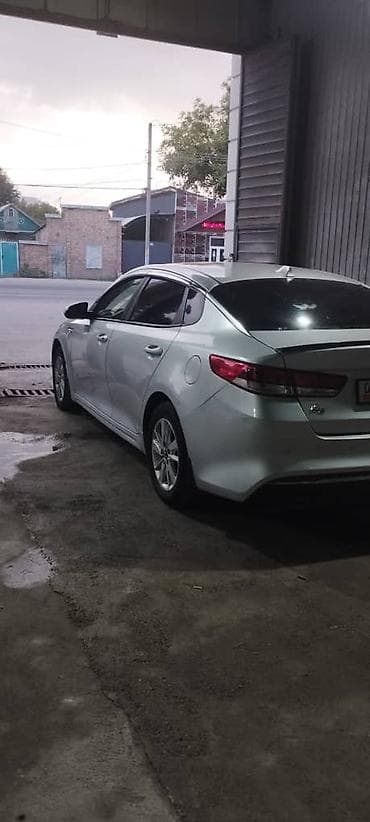 geely e5: Kia K5: 2016 г., 2 л, Автомат, Газ, Седан — 3