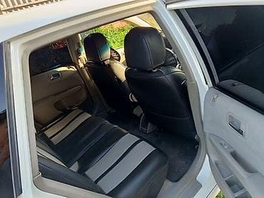 honda spaike: Honda Civic: 2004 г., 1.7 л, Вариатор, Бензин, Хэтчбэк — 5