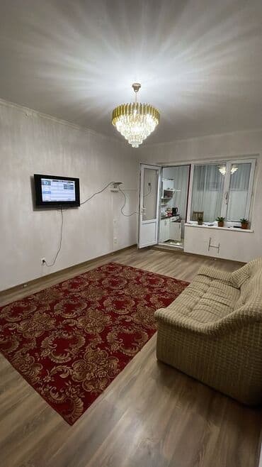 мкр улан 2 продаю квартиру: 2 комнаты, 36 м², Индивидуалка, Косметический ремонт — 1