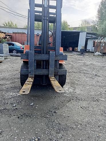 ом 628: Погрузчик, Колесный, Вилочный — 5