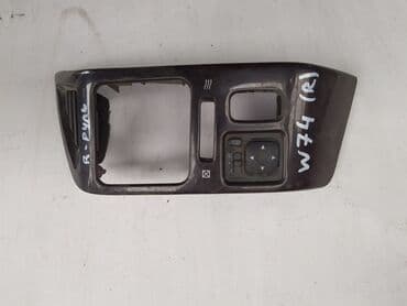 Mitsubishi Pajero W74 Консоль салонная, Митцубиши Паджеро W74