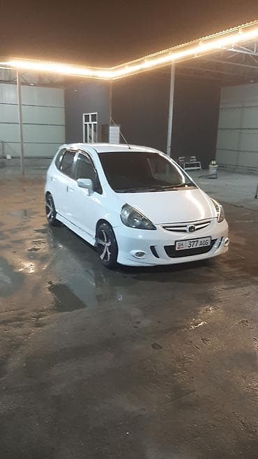 хентай аванте: Honda Fit: 2002 г., 1.3 л, Автомат, Бензин, Хэтчбэк — 6