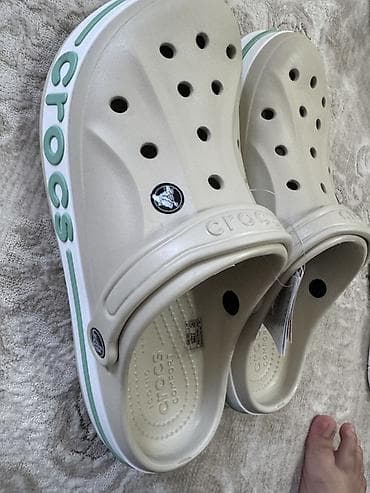 Сабо, 43, Crocs, Новый, цвет - Бежевый