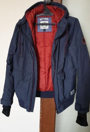 летный куртка: Куртка мужская. 
Размер S 
Состояние отличное — 1