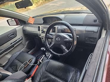 каропка жугили: Nissan X-Trail: 2004 г., 2 л, Автомат, Газ, Кроссовер — 6
