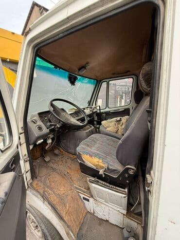 автобус дом на колесах купить: LDV : 1994 г., 3 л, Механика, Дизель, Фургон — 6