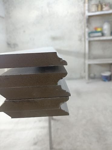 плинтус мдф: Плинтус МДФ покрашенный - Материал: МДФ высокой плотности. - Профиль — 2