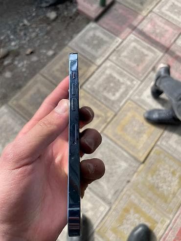 про 13: IPhone 13 Pro, Б/у, 256 ГБ, Sierra Blue, Чехол, 81 % — 4