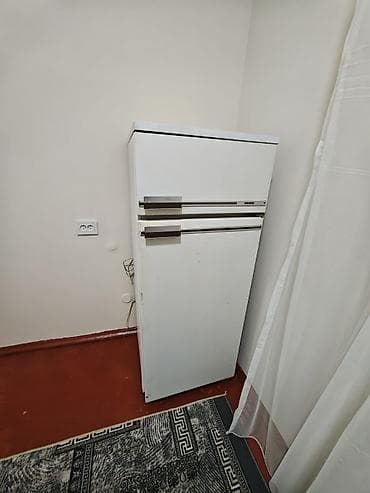 Продается холодильник СССР. Самовывоз мкр Восток 5 at lalafo.kg Продается холодильник СССР. Самовывоз мкр Восток 5