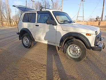 кузов нива: ВАЗ (ЛАДА) 4x4 Нива: 2015 г., Внедорожник — 5