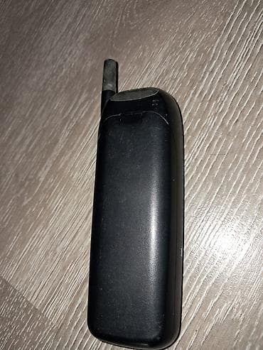 Motorola A1000, Б/у, цвет - Черный — 2
