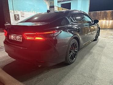 ош жапалак: Toyota Camry: 2022 г., 2.5 л, Автомат, Бензин, Седан — 5