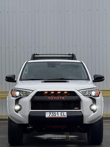 Toyota 4Runner: 2020 г., 4 л, Автомат, Бензин, Внедорожник