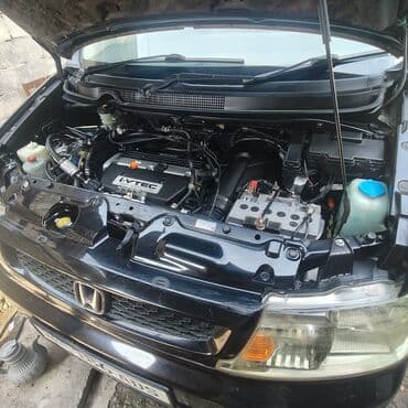 дверь степ вагон: Honda Stepwgn: 2004 г., 2 л, Автомат, Бензин, Минивэн — 10