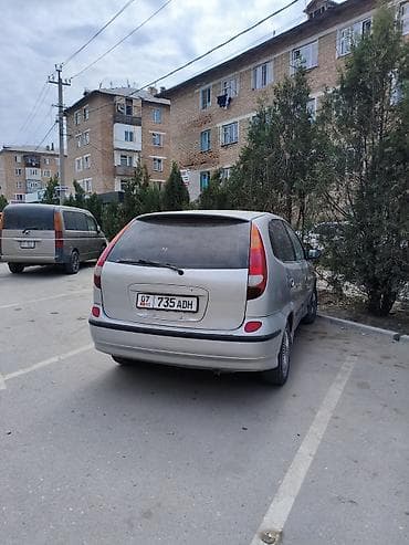 Nissan Tino: 2003 г., 1.8 л, Механика, Бензин, Хэтчбэк — 7
