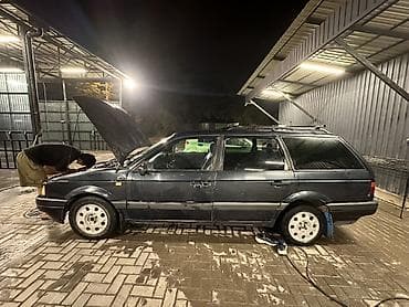 кузов на пассат: Volkswagen Passat Variant: 1991 г., 1.8 л, Кол менен иштөөчү, Универсал — 3