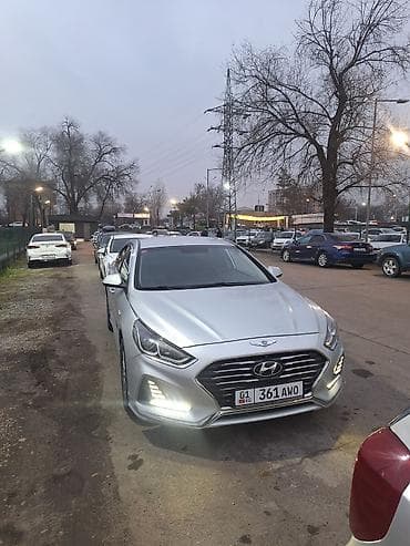 camry 2018: Hyundai Sonata: 2018 г., 2 л, Автомат, Газ, Седан — 5