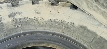 ford maverick: Две внедорожные шины для спецтехники. Характеристики: - Размер — 2