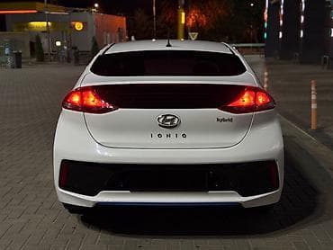 хендай ионик: Hyundai Ioniq: 2017 г., 1.6 л, Автомат, Гибрид, Лифтбек — 4