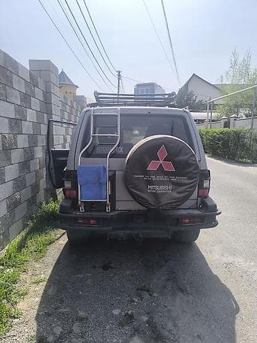 рапит: Mitsubishi Pajero: 2003 г., 2.5 л, Ручные, Дизель, Внедорожник — 4