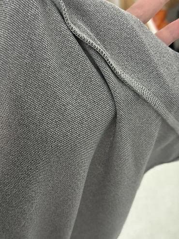 рубашки муж: Продаю двойки, отдам за 400 сом (чисто символически). Кому надо — 3