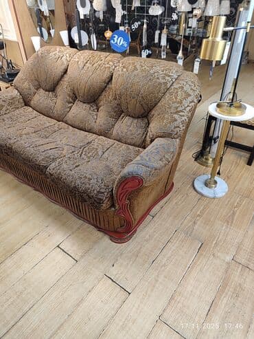 я ищу диваны: Прямой диван, Б/у, Трехместный — 2