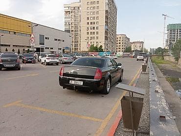 машина краслер: Chrysler 300C: 2004 г., 2.7 л, Автомат, Газ, Седан — 3