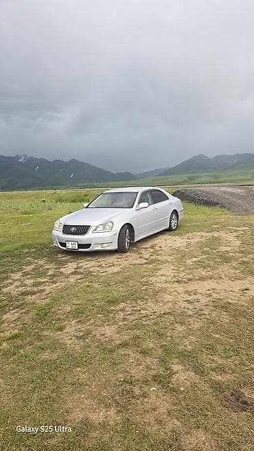 crow: Toyota Crown Majesta: 2004 г., 4.3 л, Автомат, Газ, Седан — 2
