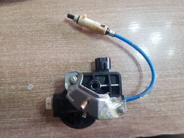 домкрат для машины: Toyota Б/у, Оригинал, Япония — 3