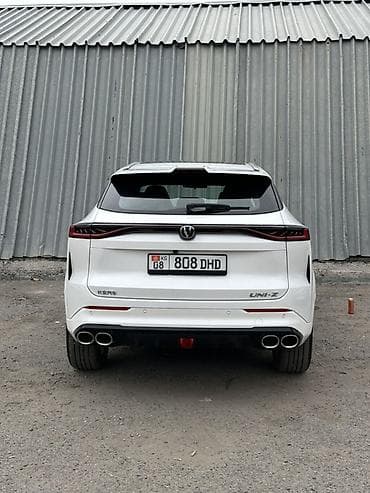 cls 450: Changan Uni-Z: 2026 г., 1.5 л, Робот, Бензин, Кроссовер — 3