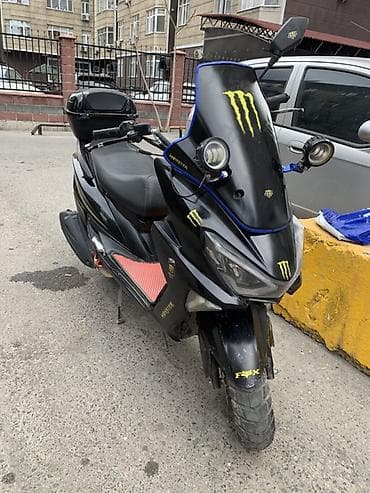 Скутер түрү 150 куб. см, Бензин, Колдонулган — 1