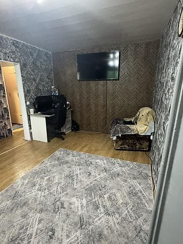 квартира веыа: 2 комнаты, 44 м², 4 этаж, Косметический ремонт — 6