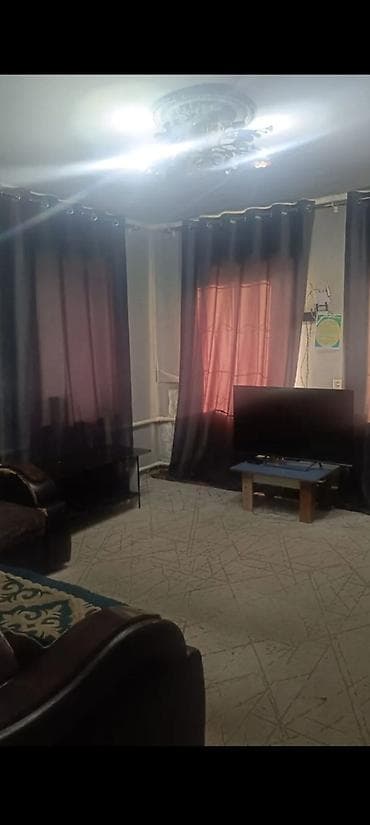 без хозяев: 60 м², 3 комнаты, Парковка, Забор, огорожен — 1
