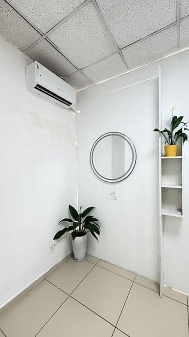 астор: Аренда кабинетов в салонах красоты, 8 м², Для бровиста, Для визажиста, Для лешмейкера — 2